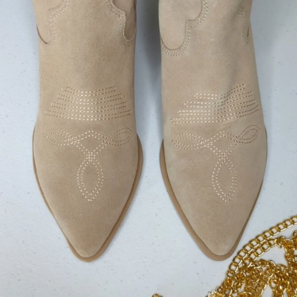 Dolce Vita Solow Western Bootie -Size 8.5 and 9 Dune Suede Color - Picture 16 of 16